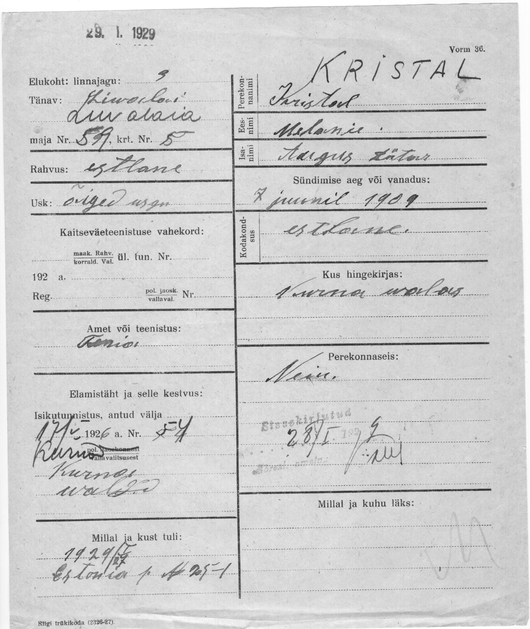 Kristal, Melanie, Augus