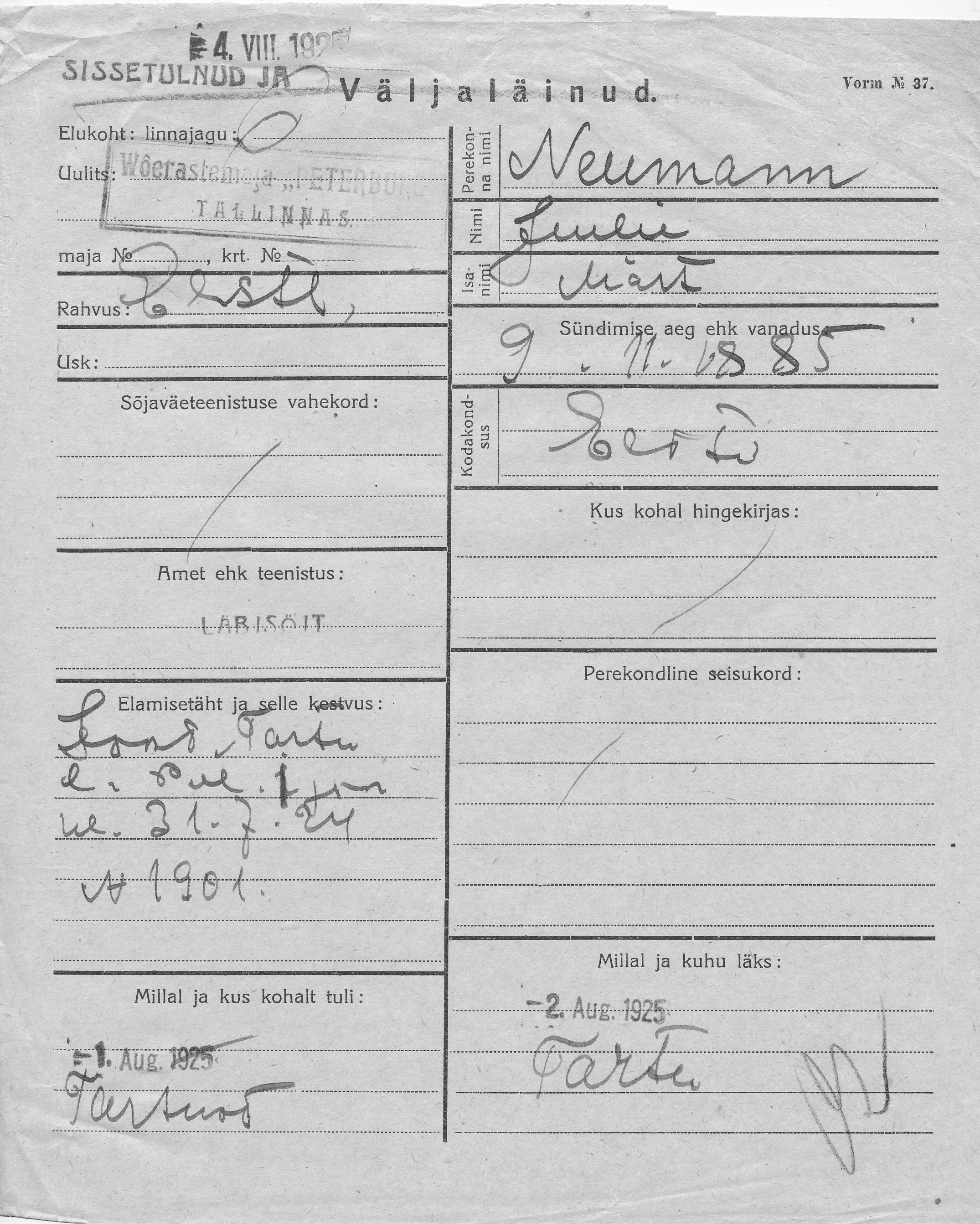 Neumann, Juulie, Märt