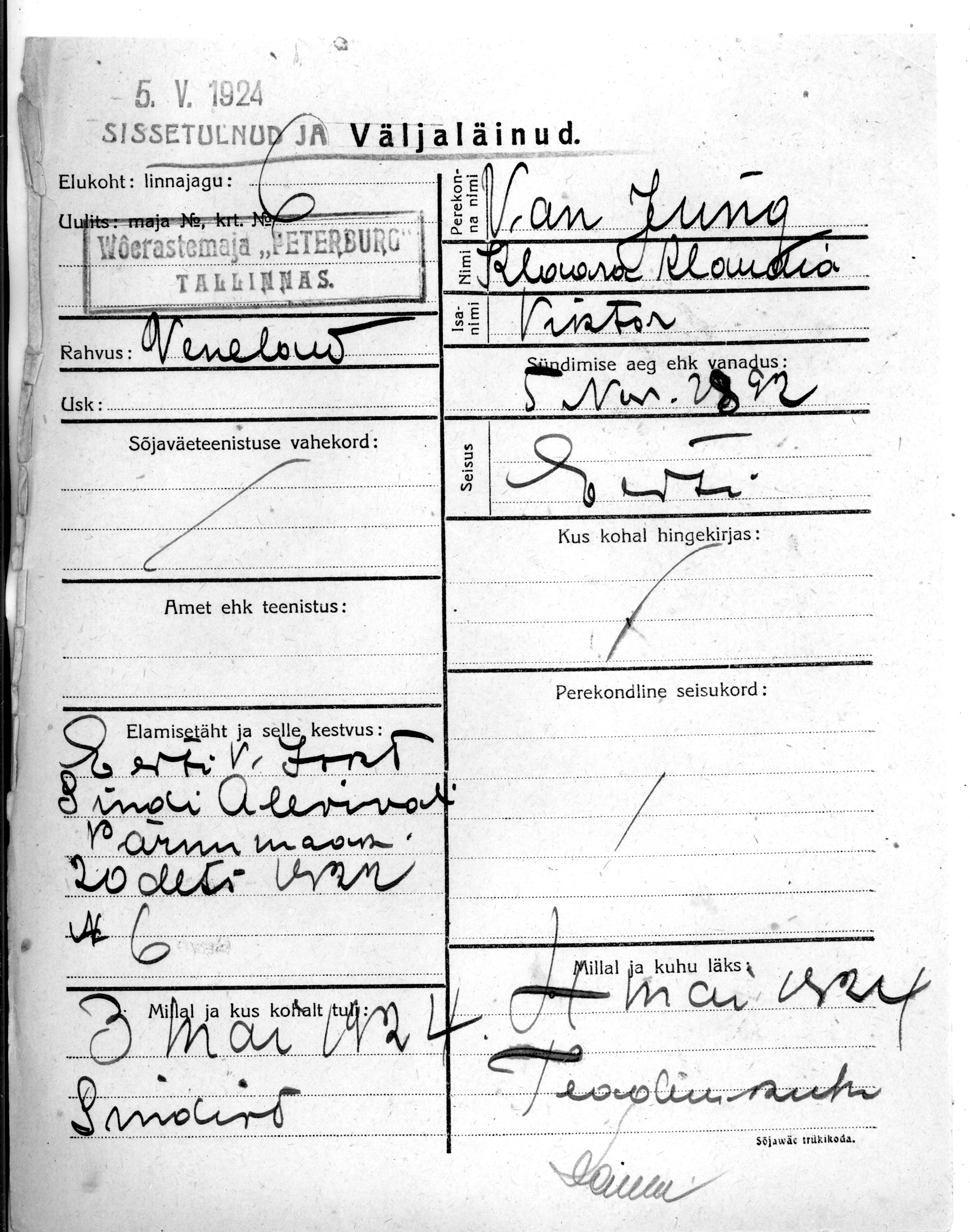 Van jung, Klaara klaudia, Viktor